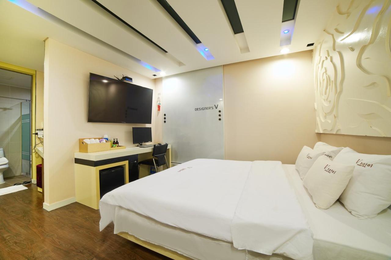 Busan Premium V Hotel Exterior photo