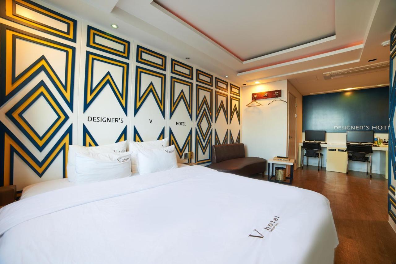 Busan Premium V Hotel Exterior photo