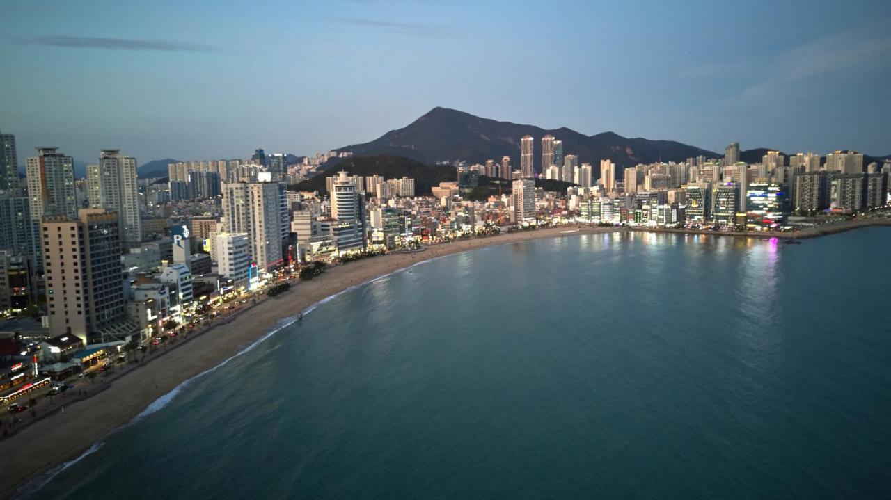 Busan Premium V Hotel Exterior photo