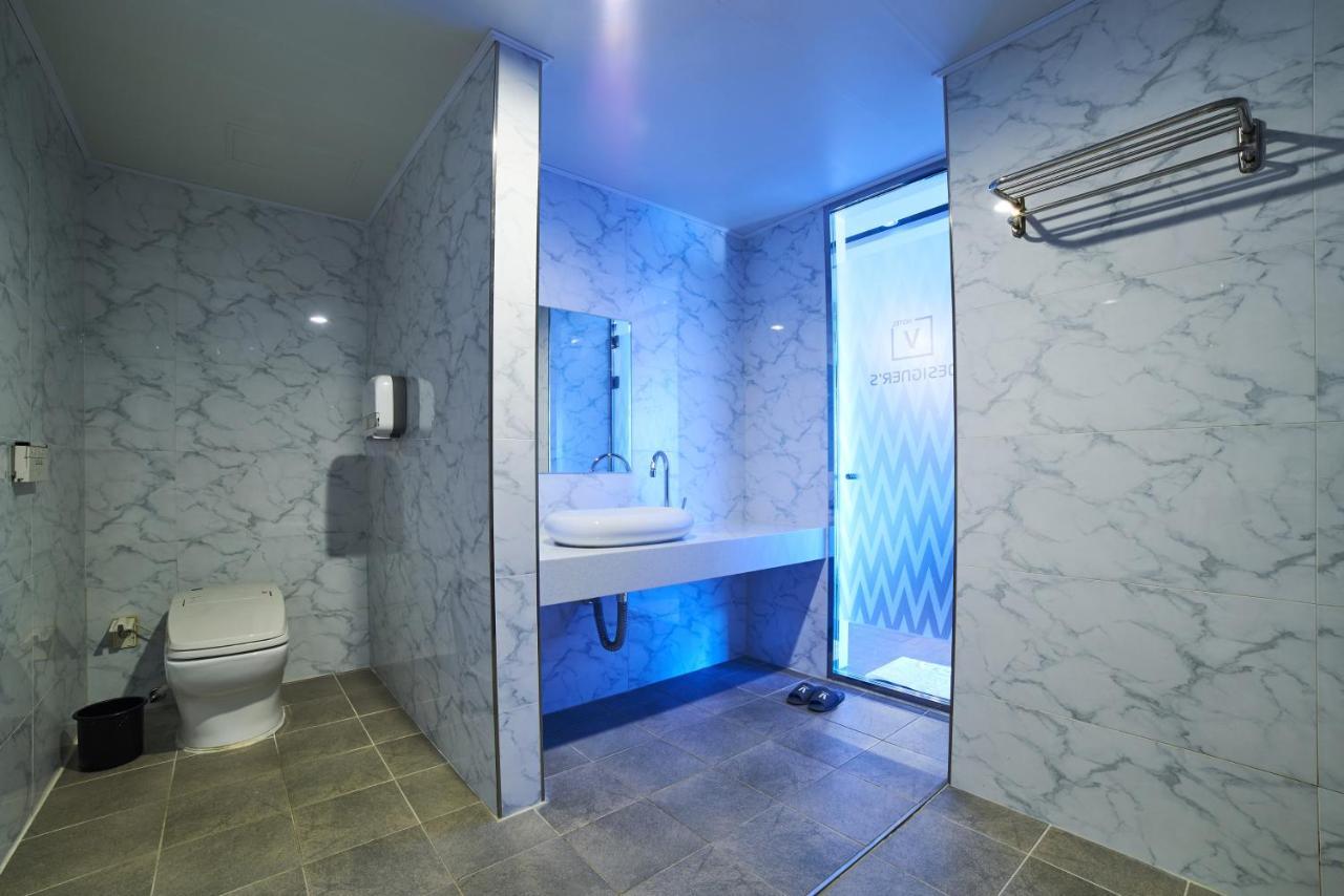 Busan Premium V Hotel Exterior photo